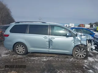 2017 Toyota Sienna LE with VIN 5TDJZ3DC5HS158746, listed as a IAAI auction lot 41343900 with 79,019 mi miles. Bid and sale history available at carsss.com. Image 13.