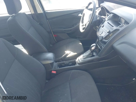 2015 Ford Focus SE with VIN 1FADP3K27FL247736, listed as a IAAI auction lot 41739772 with 149,165 mi miles. Bid and sale history available at carsss.com. Image 5.