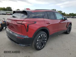 2024 Chevrolet Blazer EV eAWD RS z VIN 3GNKDCRJ1RS163974, wystawiony jako Copart lot #74602734 z przebiegiem 12 mil mil oraz Szkody całkowita. Historia ofert i sprzedaży dostępna na DreamBid. Obrazek 3.