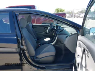 2016 Hyundai Elantra SE с VIN KMHDH4AE1GU546526, выставлен на аукционе IAAI как лот 42088729 с пробегом 109 242 миль миль и . История ставок и продаж доступна на DreamBid. Изображение 5.