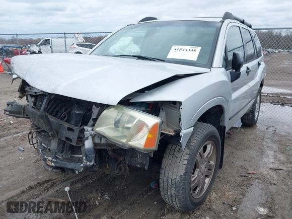 2005 Mitsubishi Endeavor LS with VIN 4A4MM21S65E020791, listed as a IAAI auction lot 41844348 with 208,007 mi miles. Bid and sale history available at carsss.com. Image 18.