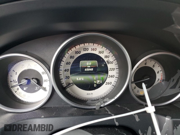 2017 Mercedes-Benz E 400 with VIN WDDKJ6HBXHF361281, listed as a Copart auction lot 81961394 with 65,848 mi miles and Clean title. Bid and sale history available at DreamBid. Image 9.