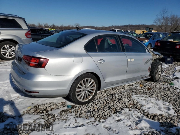 2016 Volkswagen Jetta Sedan 1.8T SEL with VIN 3VWL07AJ0GM225990, listed as a Copart auction lot 46104345 with 124,367 mi miles and Salvage Title. Bid and sale history available at carsss.com. Image 3.