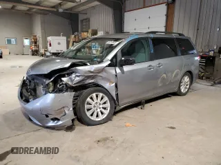 2011 Toyota Sienna LE with VIN 5TDJK3DC0BS022584, listed as a Copart auction lot 49715565 with 81,603 mi miles and Salvage Title. Bid and sale history available at carsss.com. Image 1.