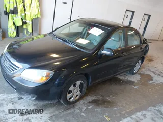 2009 Kia Spectra EX z VIN KNAFE221495651660, wystawiony jako IAAI lot #42262325 z przebiegiem 186 664 mil mil oraz . Historia ofert i sprzedaży dostępna na DreamBid. Obrazek 2.