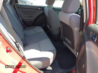 2006 Toyota Matrix STD with VIN 2T1KR32E96C615525, listed as a IAAI auction lot 41997005 with 153,461 mi miles and . Bid and sale history available at carsss.com. Image 8.