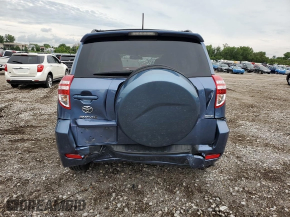 2012 Toyota RAV4 z VIN 2T3BF4DV6CW260262, wystawiony jako Copart lot #61638875 z przebiegiem 93 777 mil mil oraz Szkoda całkowita • Salvage title. Historia ofert i sprzedaży dostępna na DreamBid. Obrazek 6.