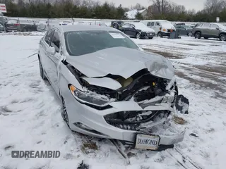 2017 Ford Fusion Titanium with VIN 3FA6P0K91HR117198, listed as a IAAI auction lot 41346552 with 76,951 mi miles. Bid and sale history available at carsss.com. Image 1.
