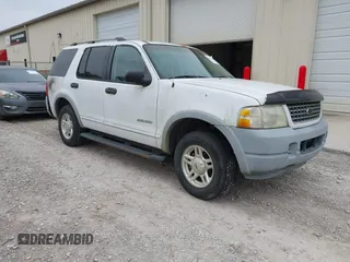 2002 Ford Explorer XLS z VIN 1FMZU62E62UA76563, wystawiony jako IAAI lot #41728101 z przebiegiem 358 284 mil mil oraz . Historia ofert i sprzedaży dostępna na DreamBid. Obrazek 1.