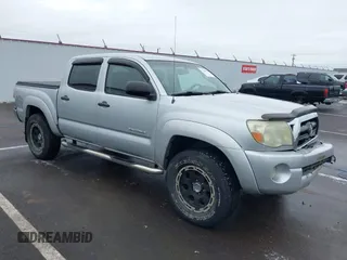 2006 Toyota Tacoma z VIN 5TELU42N06Z148756, wystawiony jako IAAI lot #41599454 z przebiegiem 351 755 mil mil oraz . Historia ofert i sprzedaży dostępna na DreamBid. Obrazek 1.