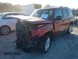 2013 Jeep Patriot Latitude z VIN 1C4NJPFA5DD102131, wystawiony jako IAAI lot #41271136 z przebiegiem 149 863 mil mil oraz . Historia ofert i sprzedaży dostępna na DreamBid. Obrazek 20.