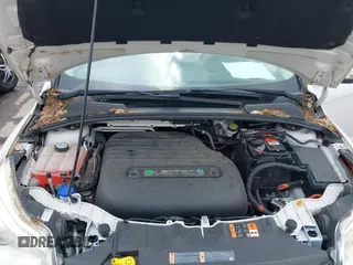 2013 Ford Focus Electric z VIN 1FADP3R46DL133781, wystawiony jako IAAI lot #42129143 z przebiegiem 114 041 mil mil oraz . Historia ofert i sprzedaży dostępna na DreamBid. Obrazek 10.