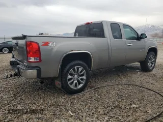 2012 GMC Sierra 1500 SLT z VIN 1GTR2WE74CZ262971, wystawiony jako Copart lot #85956964 z przebiegiem 105 004 mil mil oraz Czysty tytuł • Clean title. Historia ofert i sprzedaży dostępna na DreamBid. Obrazek 3.