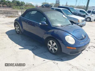 2006 Volkswagen Beetle z VIN 3VWRF31Y86M317443, wystawiony jako IAAI lot #41674443 z przebiegiem 116 284 mil mil oraz . Historia ofert i sprzedaży dostępna na DreamBid. Obrazek 1.