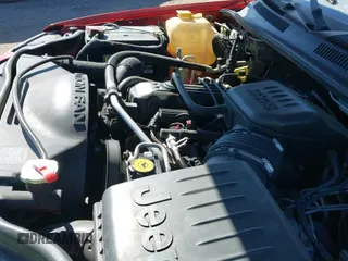 2004 Jeep Grand Cherokee Laredo z VIN 1J4GW48S34C379651, wystawiony jako IAAI lot #43466624 z przebiegiem 175 652 mil mil oraz . Historia ofert i sprzedaży dostępna na DreamBid. Obrazek 14.