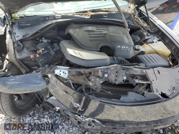 2018 Dodge Charger SXT Plus with VIN 2C3CDXHG2JH329120, listed as a Copart auction lot 49746455 with 106,182 mi miles and Salvage Title. Bid and sale history available at carsss.com. Image 13.