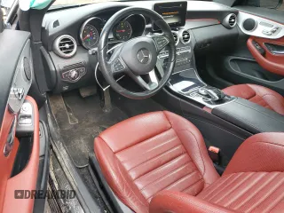 2017 Mercedes-Benz C 300 z VIN WDDWJ4KB0HF413645, wystawiony jako Copart lot #58805635 z przebiegiem 128 052 mil mil oraz Szkoda całkowita • Salvage title. Historia ofert i sprzedaży dostępna na DreamBid. Obrazek 8.