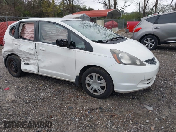 2010 Honda Fit with VIN JHMGE8H23AC009813, listed as a IAAI auction lot 41900735 with 220,000 mi miles. Bid and sale history available at carsss.com. Image 1.
