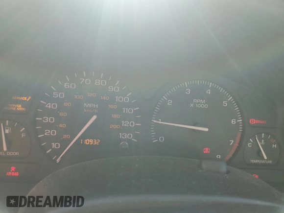 2002 Saturn SL with VIN 1G8ZK52732Z284192, listed as a Copart auction lot 48165585 with 110,932 mi miles and Salvage title. Bid and sale history available at DreamBid. Image 9.