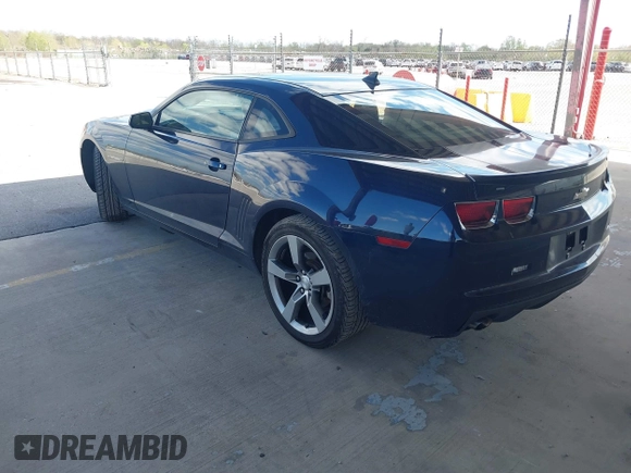 2011 Chevrolet Camaro 2LT с VIN 2G1FC1ED0B9111815, выставлен на аукционе IAAI как лот 41785190 с пробегом 123 224 миль миль и . История ставок и продаж доступна на DreamBid. Изображение 3.