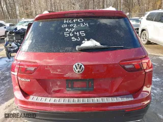 2019 Volkswagen Tiguan S with VIN 3VV1B7AX6KM075645, listed as a IAAI auction lot 41271492 with 73,663 mi miles. Bid and sale history available at carsss.com. Image 16.