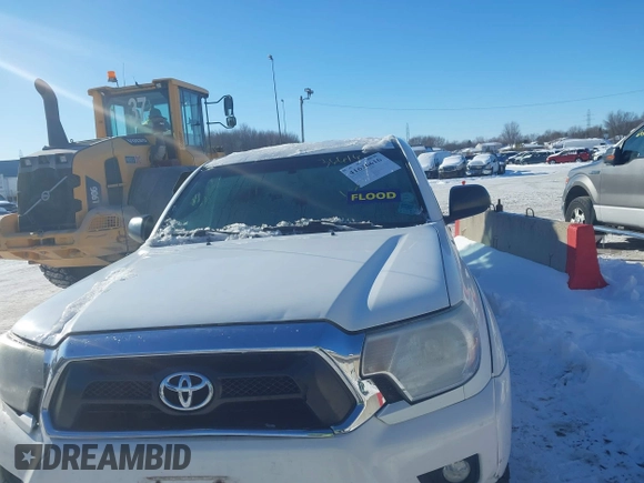 2013 Toyota Tacoma with VIN 3TMLU4EN2DM104490, listed as a IAAI auction lot 41636616 with 153,036 mi miles and . Bid and sale history available at DreamBid. Image 12.