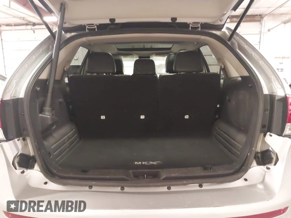 2012 Lincoln MKX with VIN 2LMDJ8JK2CBL11381, listed as a IAAI auction lot 41991914 with 157,193 mi miles and . Bid and sale history available at DreamBid. Image 17.