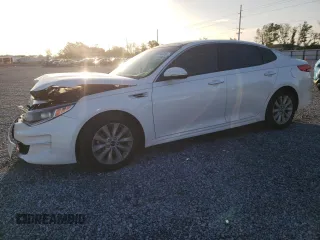 2018 Kia Optima EX with VIN 5XXGU4L36JG213342, listed as a Copart auction lot 49254345 with 137,247 mi miles and Non Repairable. Bid and sale history available at carsss.com. Image 1.