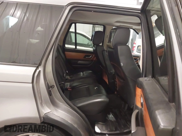 2008 Land Rover Range Rover Sport SC with VIN SALSH23438A137783, listed as a IAAI auction lot 42011109 with 235,113 mi miles and . Bid and sale history available at DreamBid. Image 8.
