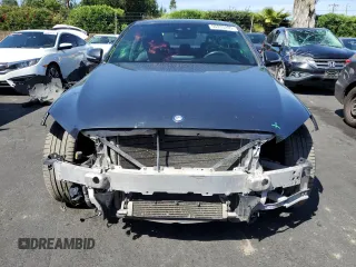 2015 Mercedes-Benz C 300 z VIN 55SWF4JB3FU066356, wystawiony jako Copart lot #56933205 z przebiegiem 93 917 mil mil oraz Szkoda całkowita • Salvage title. Historia ofert i sprzedaży dostępna na DreamBid. Obrazek 5.
