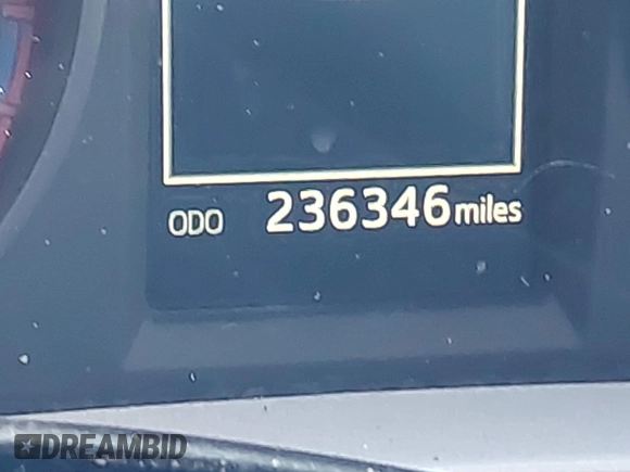 2018 Toyota RAV4 XLE with VIN 2T3RFREV2JW811214, listed as a IAAI auction lot 41458588 with 236,346 mi miles. Bid and sale history available at carsss.com. Image 7.