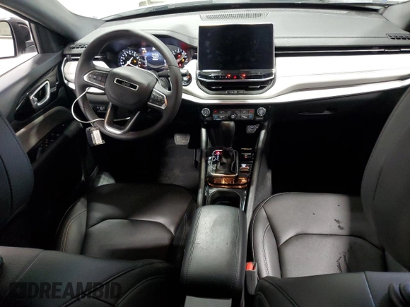 2025 Jeep Compass Limited with VIN 3C4NJDCN0ST565517, listed as a Copart auction lot 61679475 with 6,153 mi miles and Clean title. Bid and sale history available at DreamBid. Image 8.