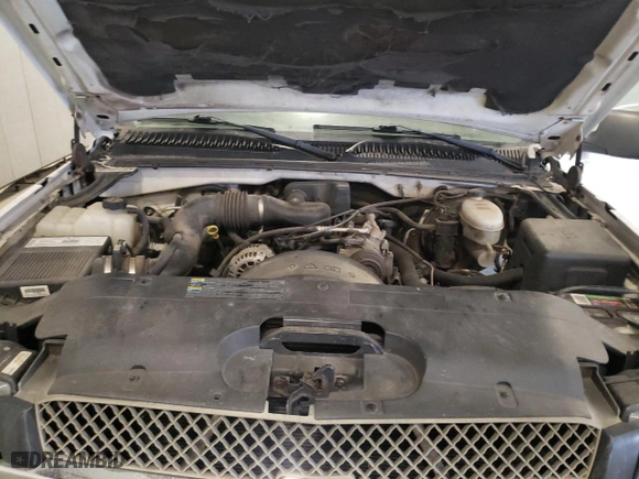 2003 Chevrolet Silverado 1500 with VIN 1GCEC14X13Z108654, listed as a Copart auction lot 52955925 with 185,784 mi miles and Clean Title. Bid and sale history available at carsss.com. Image 11.