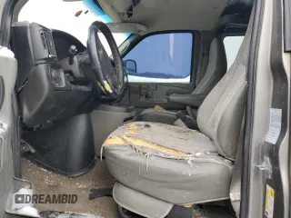 2007 Chevrolet Express Passenger z VIN 1GAHG39U471178707, wystawiony jako Copart lot #86510224 z przebiegiem Nie podano mil oraz Szkoda całkowita • Salvage title. Historia ofert i sprzedaży dostępna na DreamBid. Obrazek 7.
