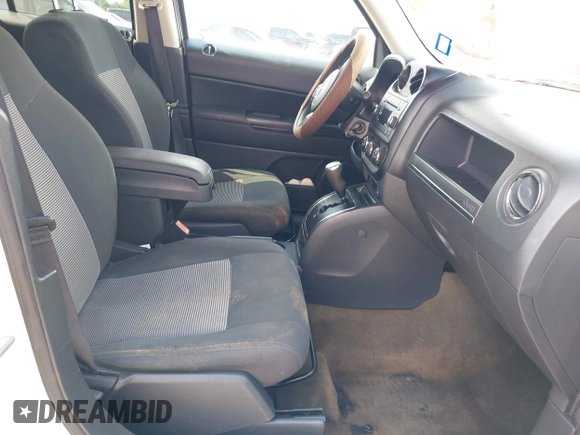 2017 Jeep Patriot Sport with VIN 1C4NJPBA5HD145525, listed as a IAAI auction lot 42096995 with 115,557 mi miles. Bid and sale history available at carsss.com. Image 5.