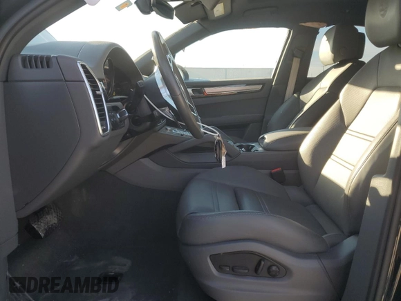 2022 Porsche Cayenne E-Hybrid Hybrid with VIN WP1AE2AY8NDA26933, listed as a Copart auction lot 80315454 with 19,025 mi miles and Salvage title. Bid and sale history available at DreamBid. Image 7.