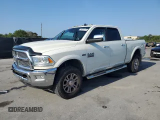 2018 Ram 2500 Laramie z VIN 3C6UR5FJ8JG223184, wystawiony jako Copart lot #56361315 z przebiegiem 183 574 mil mil oraz Czysty tytuł • Clean title. Historia ofert i sprzedaży dostępna na DreamBid. Obrazek 1.