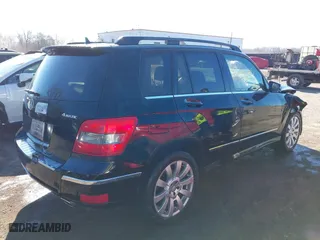 2012 Mercedes-Benz GLK-Class GLK 350 with VIN WDCGG8HB0CF904716, listed as a IAAI auction lot 41559135 with 111,040 mi miles. Bid and sale history available at carsss.com. Image 4.