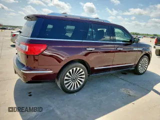 2019 Lincoln Navigator Reserve z VIN 5LMJJ2LT4KEL14574, wystawiony jako Copart lot #61821615 z przebiegiem 86 695 mil mil oraz Czysty tytuł • Clean title. Historia ofert i sprzedaży dostępna na DreamBid. Obrazek 3.
