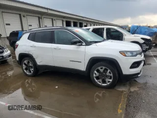 2022 Jeep Compass Limited z VIN 3C4NJDCB4NT135368, wystawiony jako Copart lot #52295865 z przebiegiem 26 537 mil mil oraz Szkoda całkowita • Salvage title. Historia ofert i sprzedaży dostępna na DreamBid. Obrazek 4.
