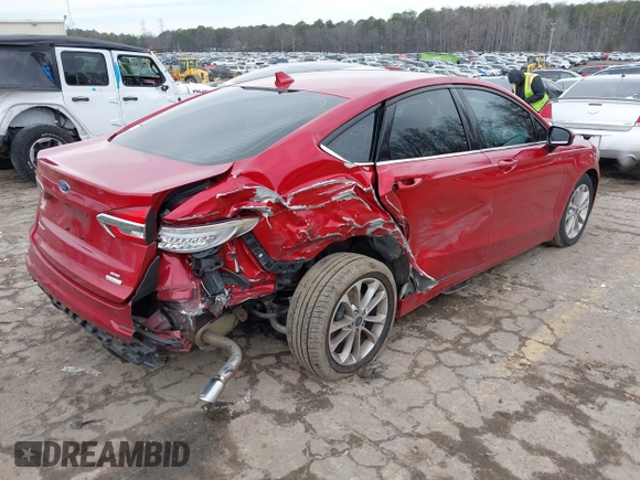 2020 Ford Fusion SE with VIN 3FA6P0HD5LR252186, listed as a IAAI auction lot 41394708 with 99,092 mi miles. Bid and sale history available at carsss.com. Image 4.