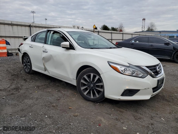 2018 Nissan Altima 2.5 SL with VIN 1N4AL3AP8JC146113, listed as a Copart auction lot 82485584 with 121,810 mi miles and Salvage Title. Bid and sale history available at carsss.com. Image 4.
