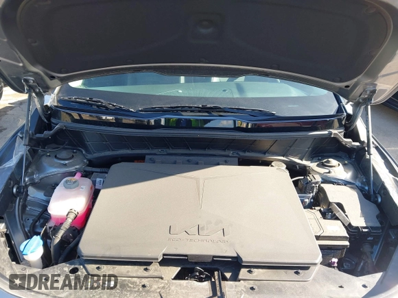 2024 Kia Niro Wind with VIN KNDCR3L11R5122388, listed as a IAAI auction lot 42261311 with 32,475 mi miles and . Bid and sale history available at DreamBid. Image 10.
