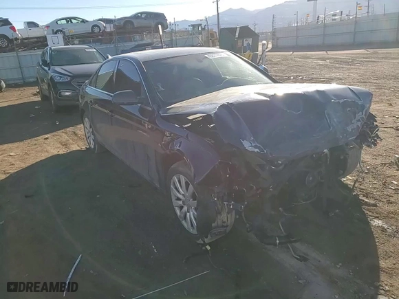 2011 Audi A4 2.0T Premium Plus with VIN WAUFFAFL0BN033843, listed as a Copart auction lot 43877895 with 62,586 mi miles and Salvage Title. Bid and sale history available at carsss.com. Image 10.