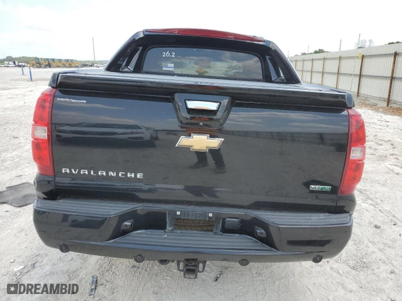 2011 Chevrolet Avalanche LTZ with VIN 3GNTKGE31BG160719, listed as a Copart auction lot 66415744 with 214,661 mi miles and Salvage Title. Bid and sale history available at carsss.com. Image 6.