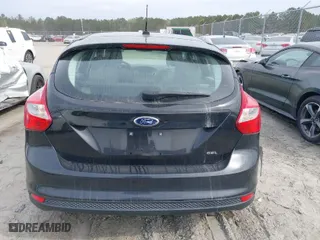 2012 Ford Focus SEL with VIN 1FAHP3M2XCL363037, listed as a IAAI auction lot 41816361 with 101,693 mi miles. Bid and sale history available at carsss.com. Image 16.