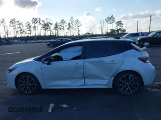 2020 Toyota Corolla Hatchback XSE with VIN JTNC4RBE3L3100588, listed as a IAAI auction lot 41530559 with 94,356 mi miles. Bid and sale history available at carsss.com. Image 14.