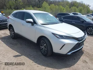 2023 Toyota Venza LE z VIN JTEAAAAH7PJ119708, wystawiony jako IAAI lot #42119003 z przebiegiem 29 734 mil mil oraz . Historia ofert i sprzedaży dostępna na DreamBid. Obrazek 1.