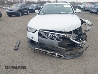 2016 Audi allroad Premium Plus with VIN WA1UFAFL5GA010559, listed as a IAAI auction lot 41918324 with 138,499 mi miles. Bid and sale history available at carsss.com. Image 19.