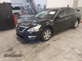 2014 Nissan Altima S z VIN 1N4AL3AP4EC145207, wystawiony jako IAAI lot #41969317 z przebiegiem 142 491 mil mil oraz . Historia ofert i sprzedaży dostępna na DreamBid. Obrazek 2.